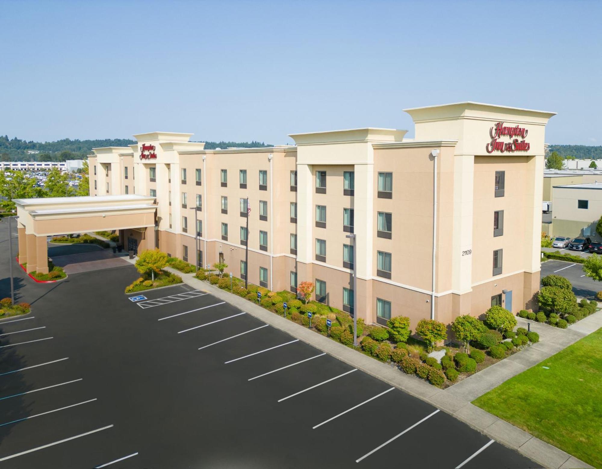 Hampton Inn & Suites By Hilton Seattle/Kent Exteriör bild