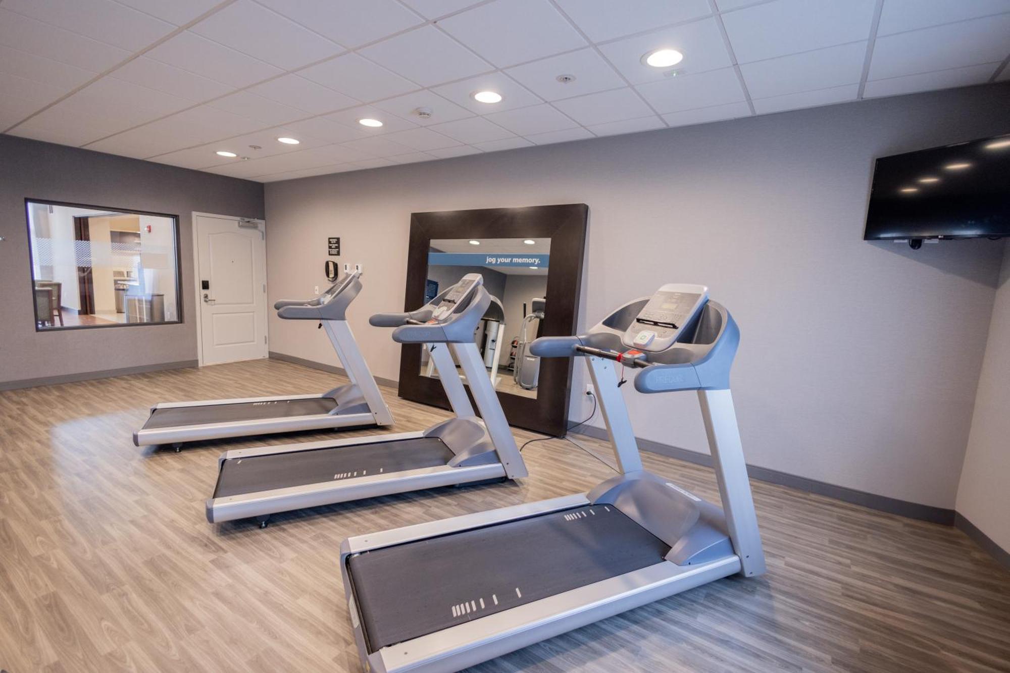 Hampton Inn & Suites By Hilton Seattle/Kent Exteriör bild