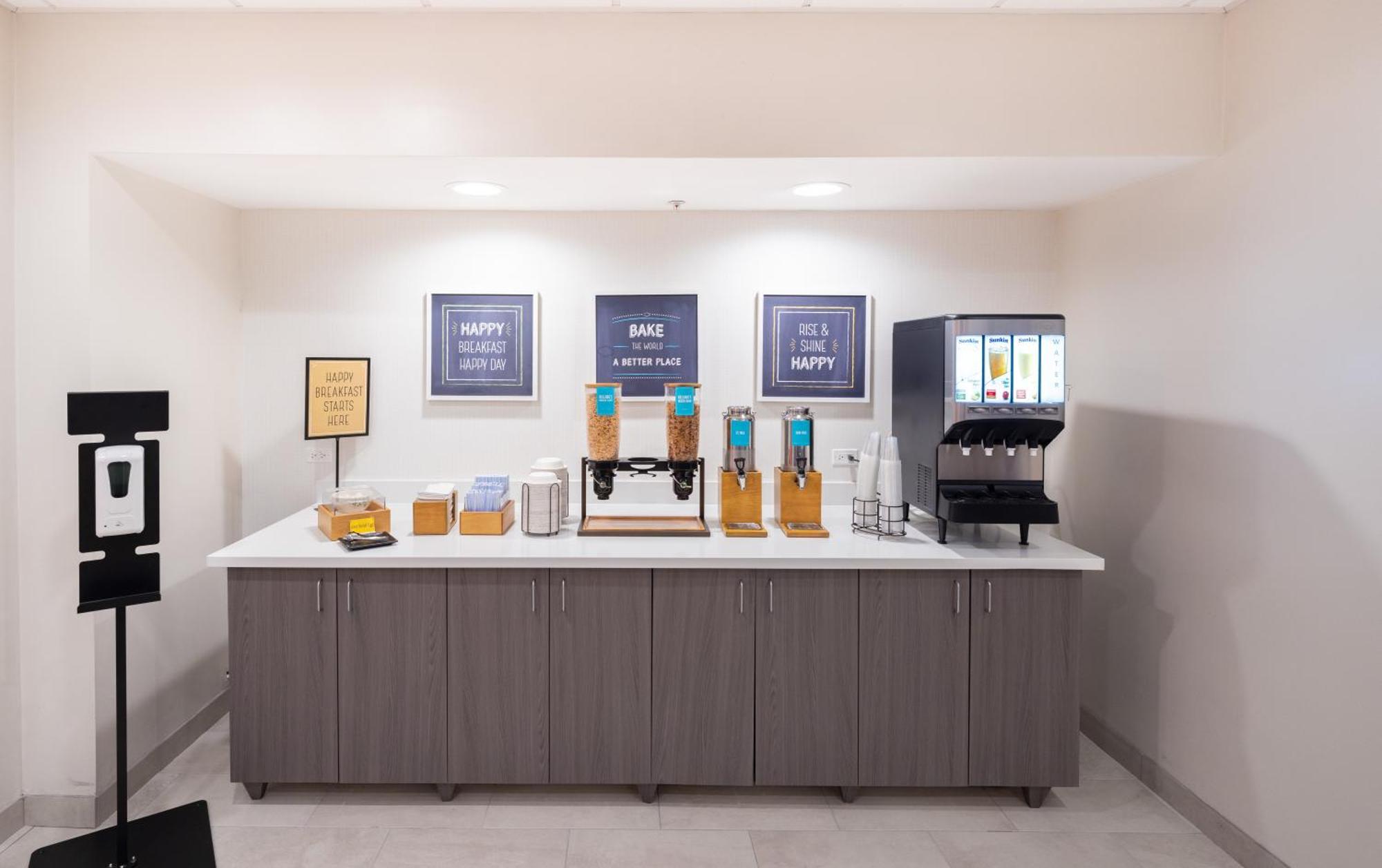 Hampton Inn & Suites By Hilton Seattle/Kent Exteriör bild