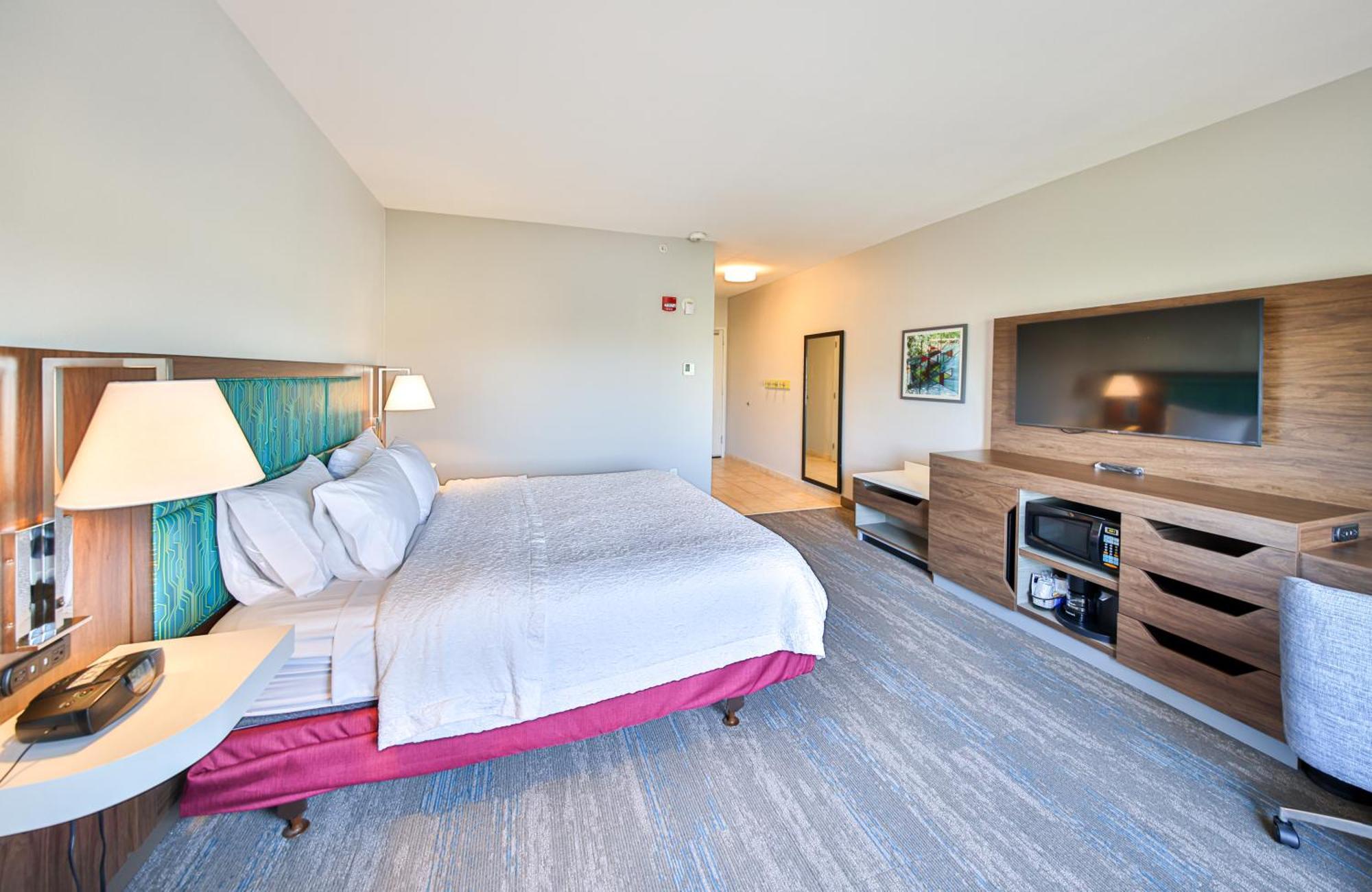 Hampton Inn & Suites By Hilton Seattle/Kent Exteriör bild