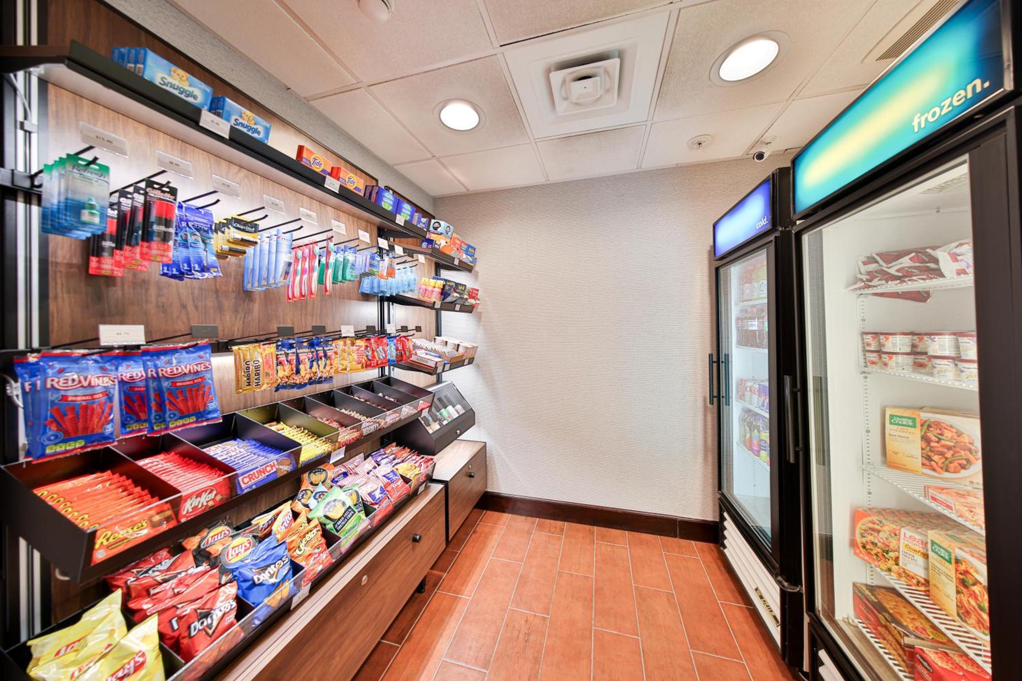 Hampton Inn & Suites By Hilton Seattle/Kent Exteriör bild