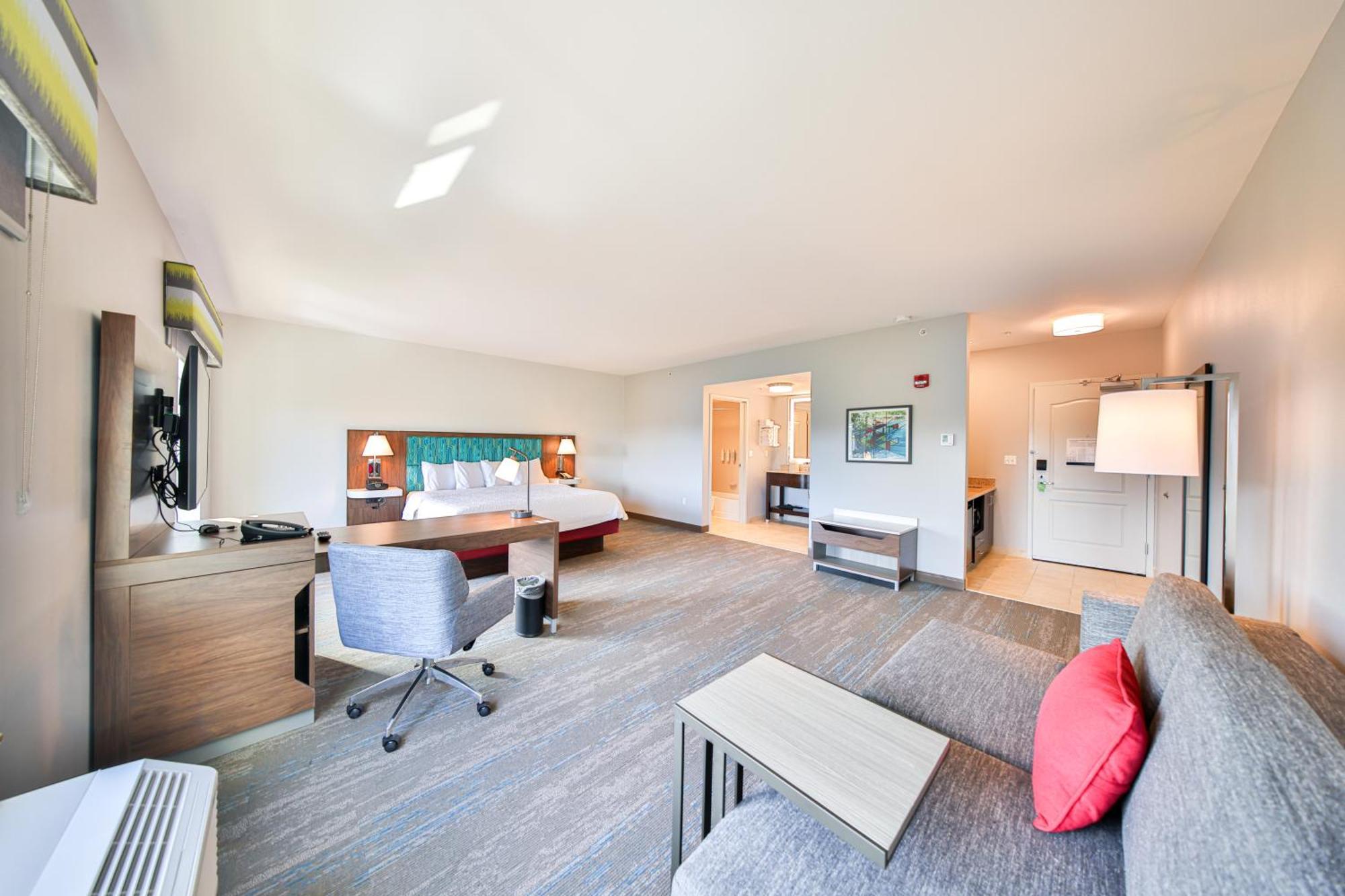 Hampton Inn & Suites By Hilton Seattle/Kent Exteriör bild